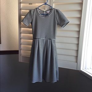 Lularoe XS Amelia